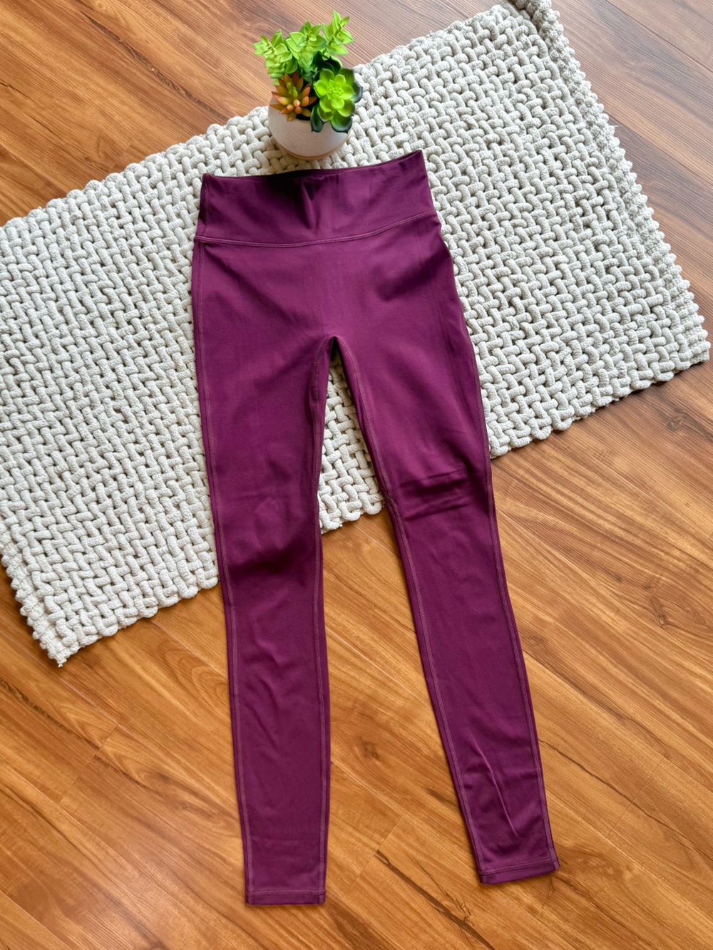 Fabletics | Women’s Anywhere Motion365 Full Length Legging | Dark Plum | X-Small